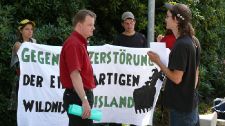 Demonstration outside Glencore’s Switzerland headquarters.