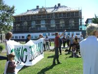 Public meeting at parliament square